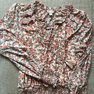 NWOT women’s floral blouse